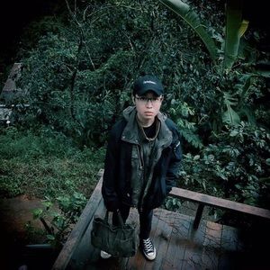 Meet your Posher, Thông